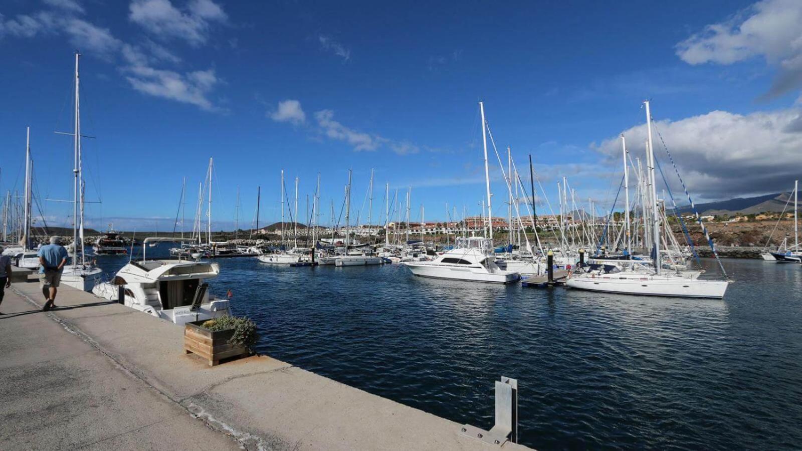The Captains Locker - 30Ft Yacht San Miguel de Abona Luaran gambar