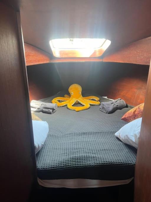 The Captains Locker - 30Ft Yacht San Miguel de Abona Luaran gambar