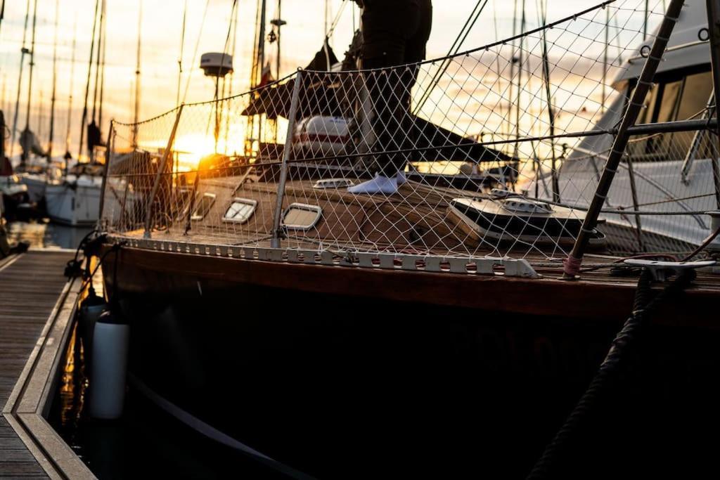 The Captains Locker - 30Ft Yacht San Miguel de Abona Luaran gambar