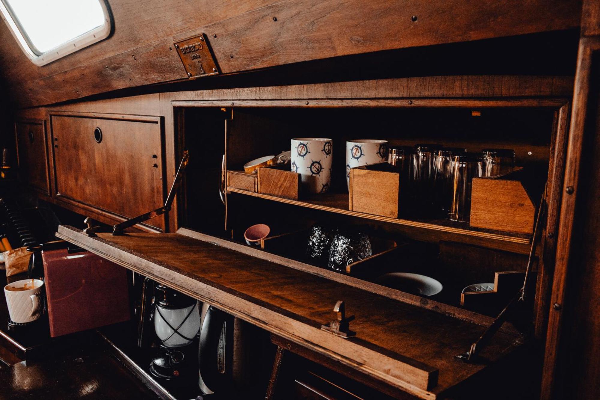 The Captains Locker - 30Ft Yacht San Miguel de Abona Luaran gambar